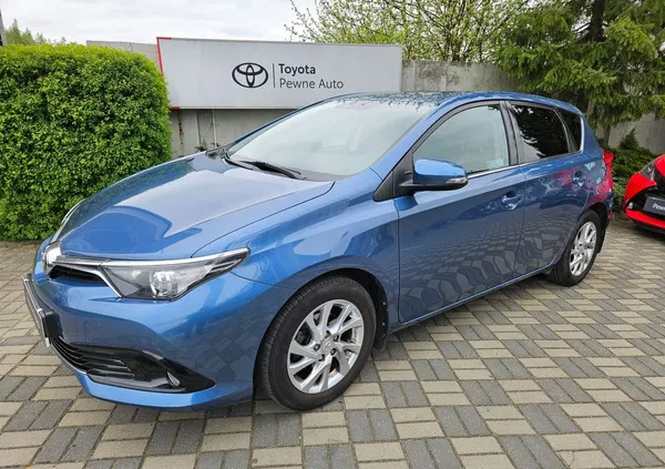 toyota auris Toyota Auris cena 63500 przebieg: 76000, rok produkcji 2015 z Bodzentyn